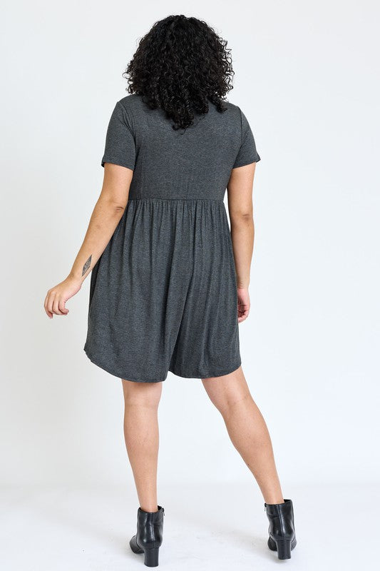 Plus Short Sleeve Solid Mini Dress