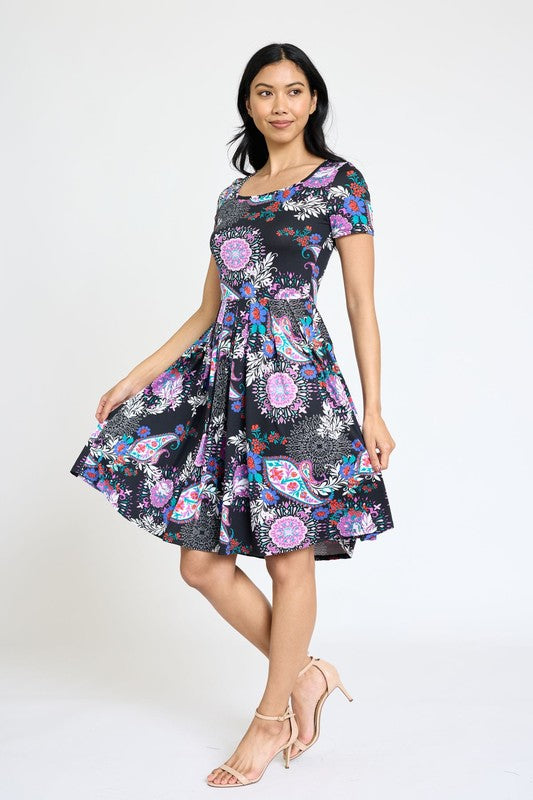 Paisley Short Sleeve Pleated Midi Dress