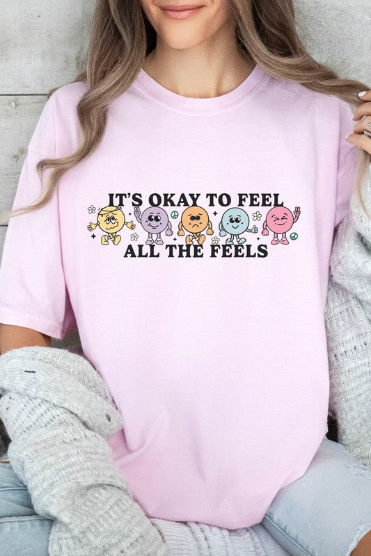 It's Okay to Feel the Feels Smiley Graphic Tee