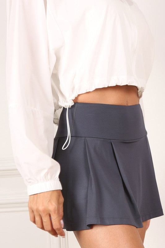 Light fabric tennis skirt